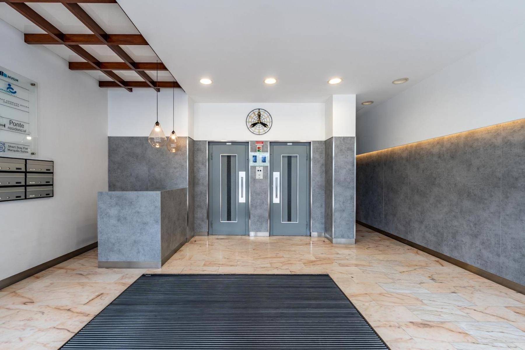 Home Out Marques Suites — Photos 2